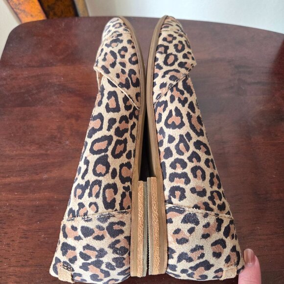 Toms US Womens Sz 7.5 Julie Leopard Flats Casual Shoes Animal Print Office - Picture 9 of 9